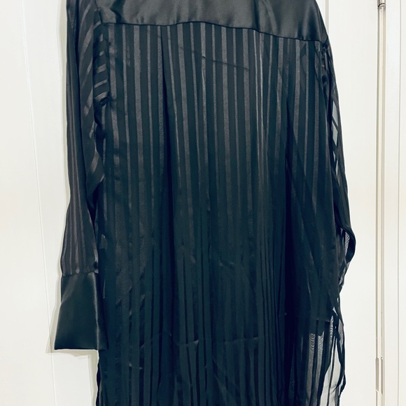 Semi-sheer Longline Oversized Zara Blouse - Picture 3 of 4